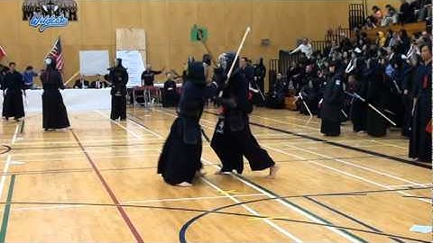 Steveston Taikai 2011 - J Lee vs J Zhou