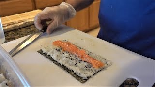 How to Make a Salmon Roll | Sushi With Me
