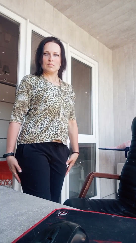 Примерка кофты с рукавом и без рукава - YouTube