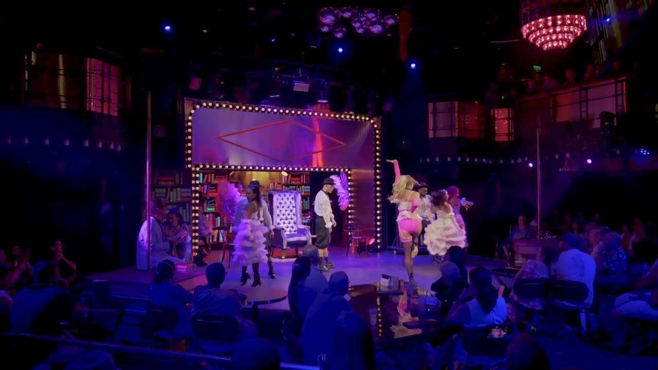 Lexi DiLucia as Lola in Lola's Library