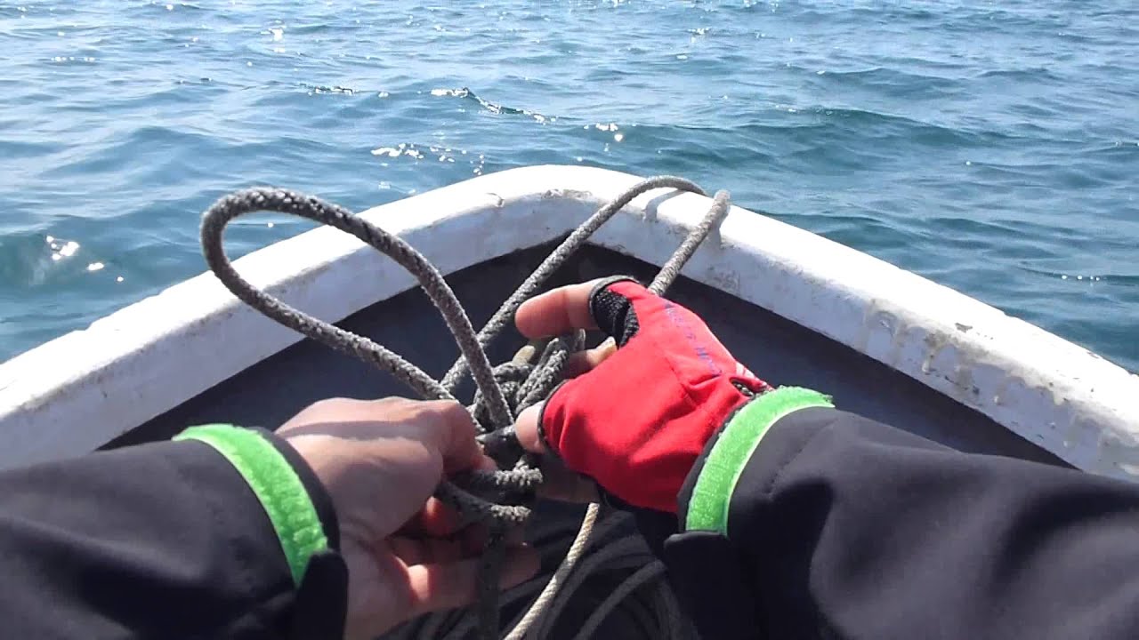 釣り入門・海の手こぎボート アンカーを止める-1 - YouTube