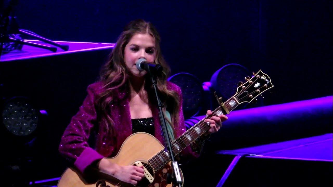 Callista Clark Have You Ever Seen The Rain CALLISTA CLARK - HAVE YOU EVER SEEN THE RAIN - Live @The Paramount LI