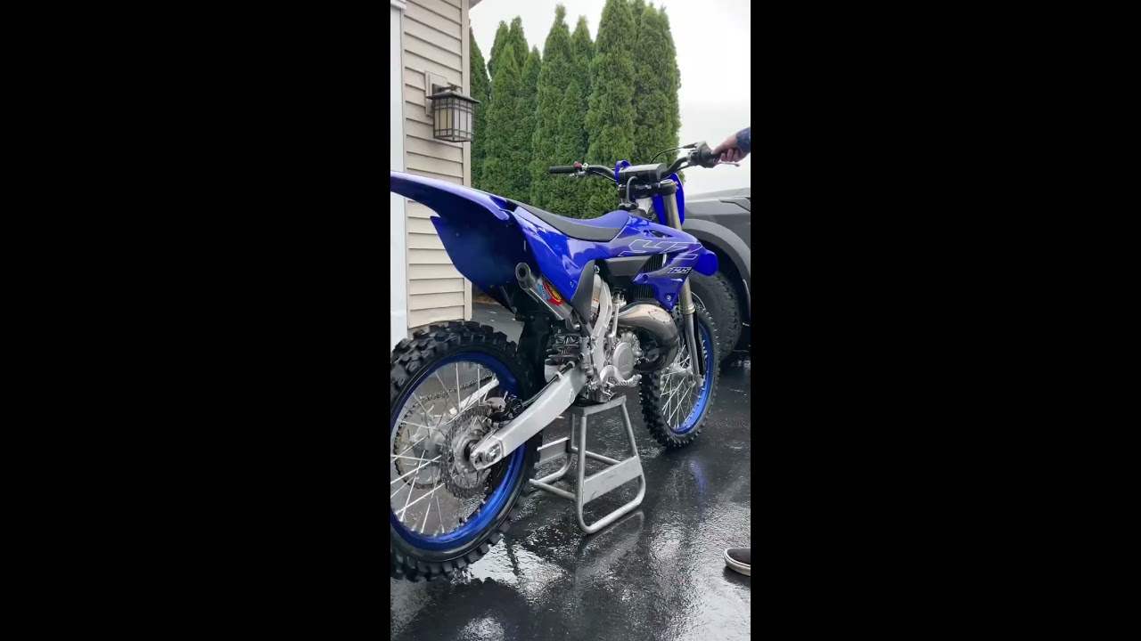 This YZ125 SOUNDS INSANE Shorts