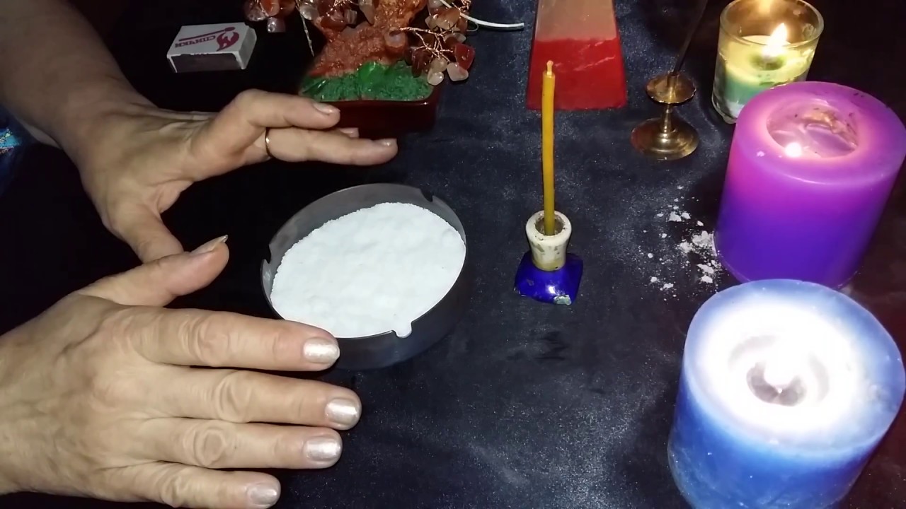 Очистка дома свечой. Обряд с солью. Чистка солью. Магия ритуалы соль. Ритуал с солью.