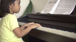 7 yr old playing in the key of G (John Thompson)