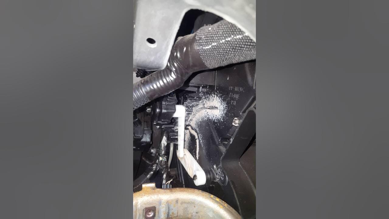 Introducir 95+ imagen jeep wrangler heat not blowing hot Thptnganamst