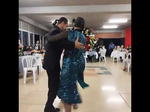 Baile de Tango Docente Luz Diana Ocampo IE. Dinamarca