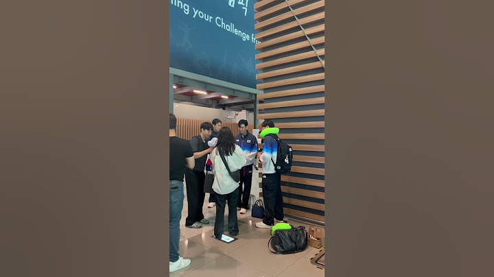 태극기 사인하는 구본길, 도경동, 박상원 선수 #fencing #구본길 #박상원 #도경동 #olympics #올림픽 #파리올림픽 #사브르 #남자사브르 #펜싱