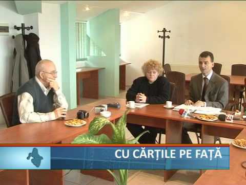 Cu cartile pe fata