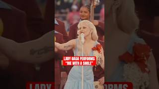 Lady Gaga beautifully performs “Die with a Smile” at the Benito Bowl