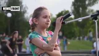 Девочка читает стих о войне на Донбассе (Girl reading now about the war on dombasse)