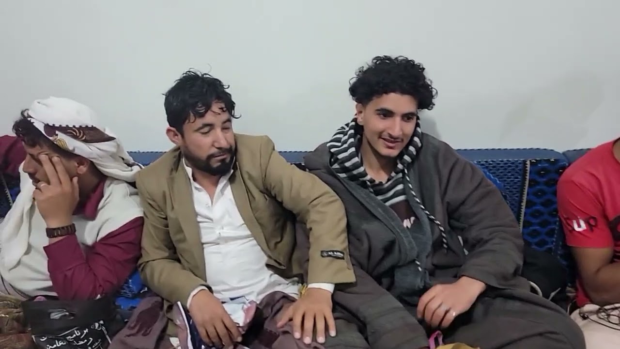 نشيد روحاني  يسمعنا الاستاذ آدم الحارثي 