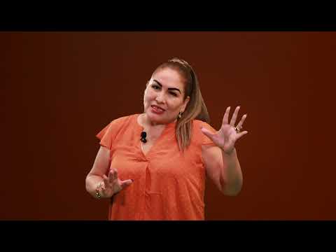 Si puedes entenderlo, puedes hacerlo | Patricia Espinoza | TEDxUCAL