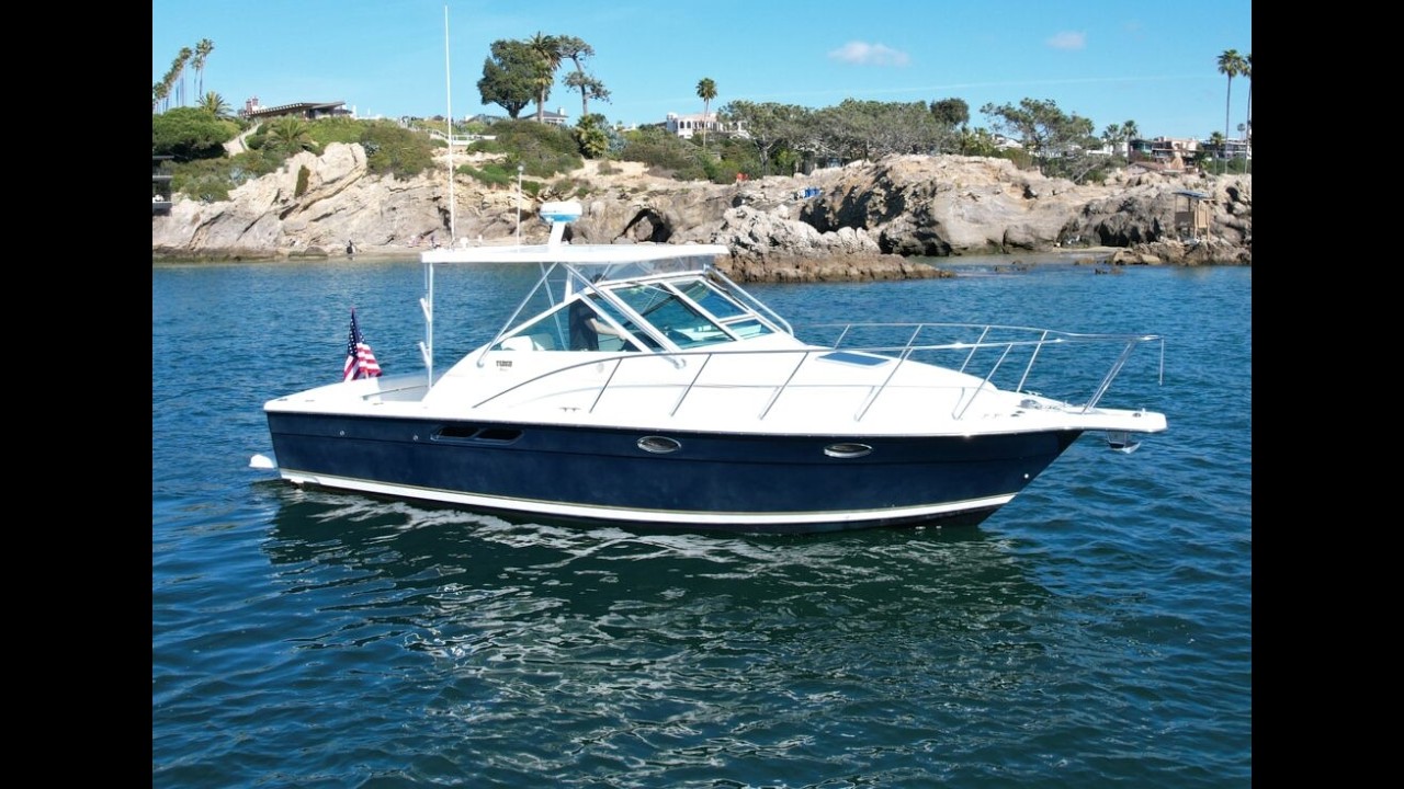 ⁣2005 Tiara Yachts 2900 Classic Powerboat For Sale Video Walkthrough Review By: Ian Van Tuyl Broker