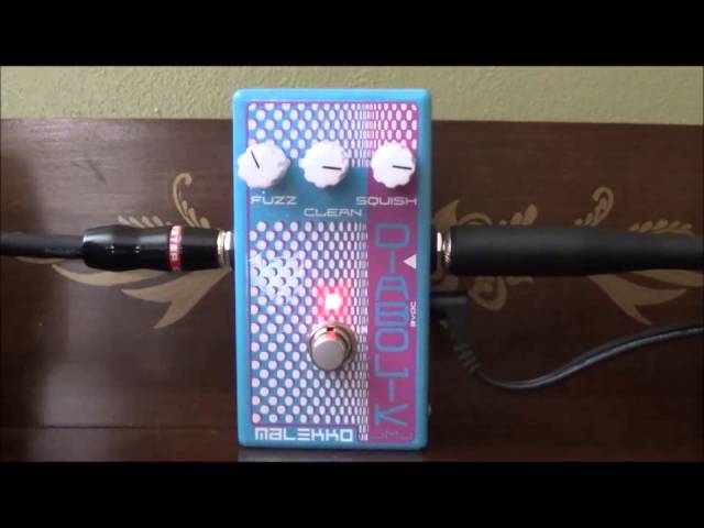 Malekko Diabolik Fuzz Bass Demo - YouTube