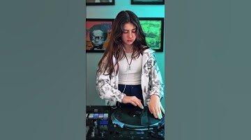 Thumbnail of Scratch Freestyle by Dj Michelle 🔥  #djmichelle  #scratchdj