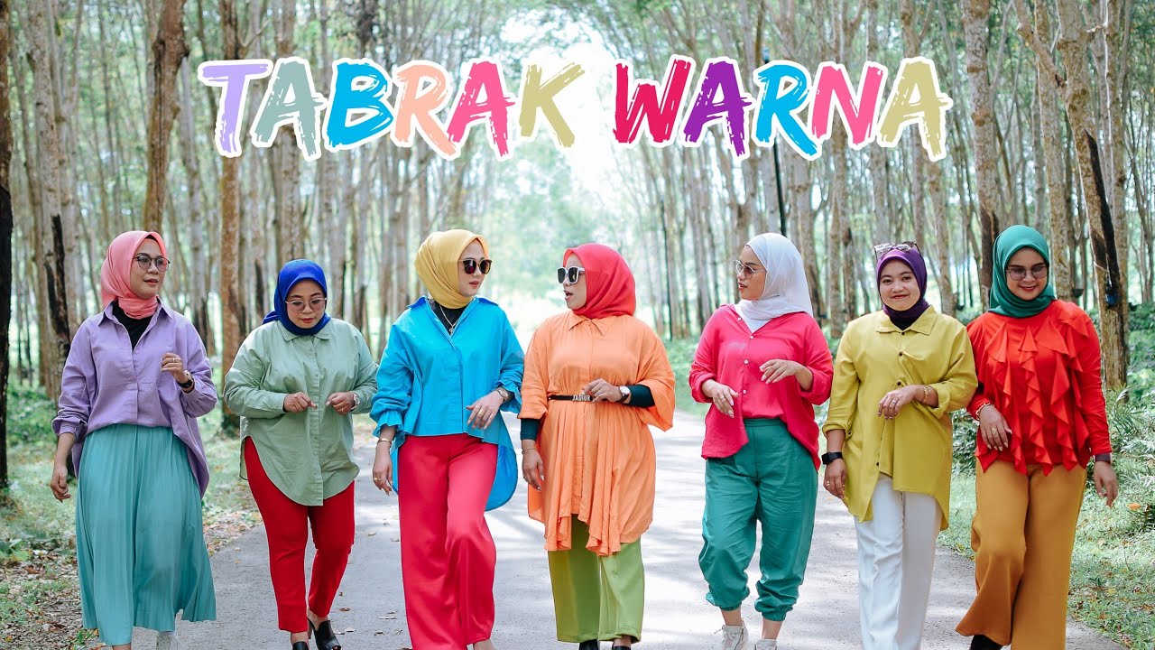 Tabrak Warna Baju Dan Jilbab - Homecare24