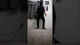 Moskau B Boosted In Tol Tok