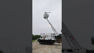 Goman All-terrain Tracked Cab Insulated Boom Lift Vehicle U17 in manuevering test #boomlift #mewp