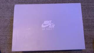 Nike Air Force 1 0’7 unboxing.                  (White and black)