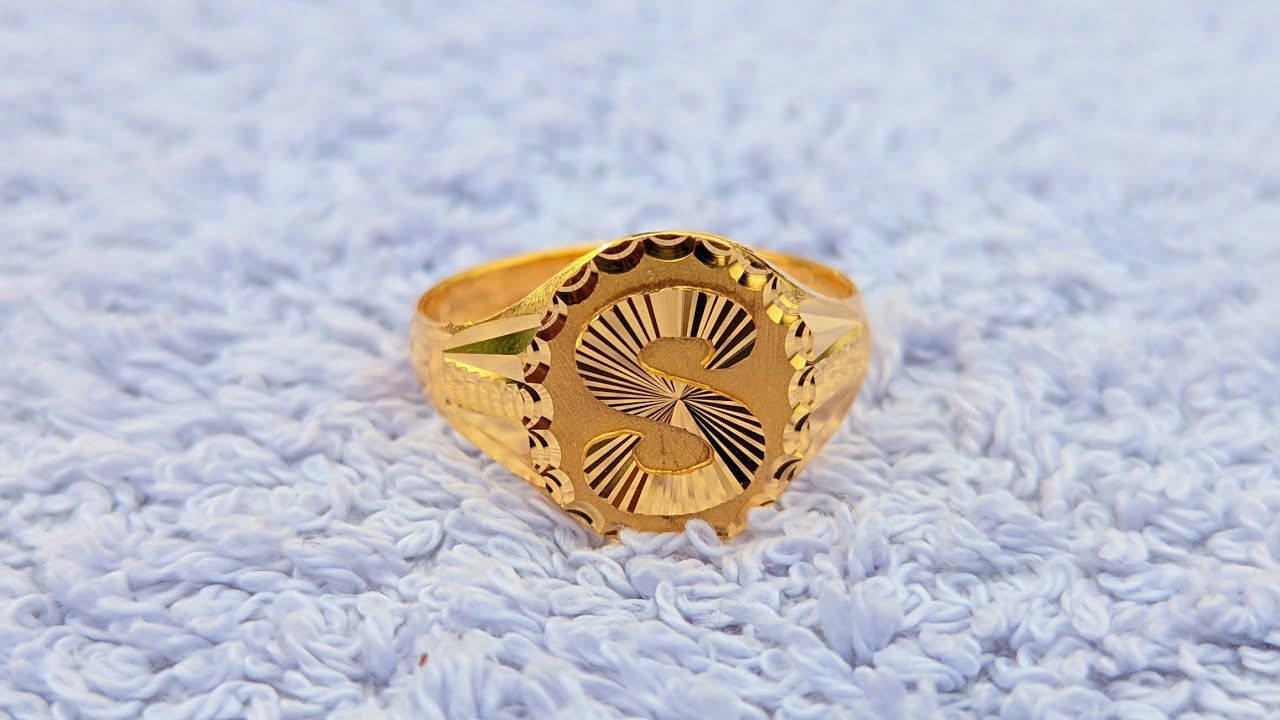 Letter F 14KT Yellow Gold Initial Ring