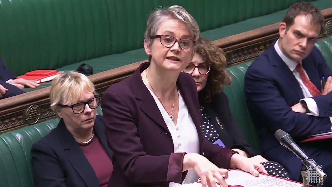 Nigel Farage asks about why 69% of the 84,000 asylum seekers DID NOT COME over the Channel in boats?