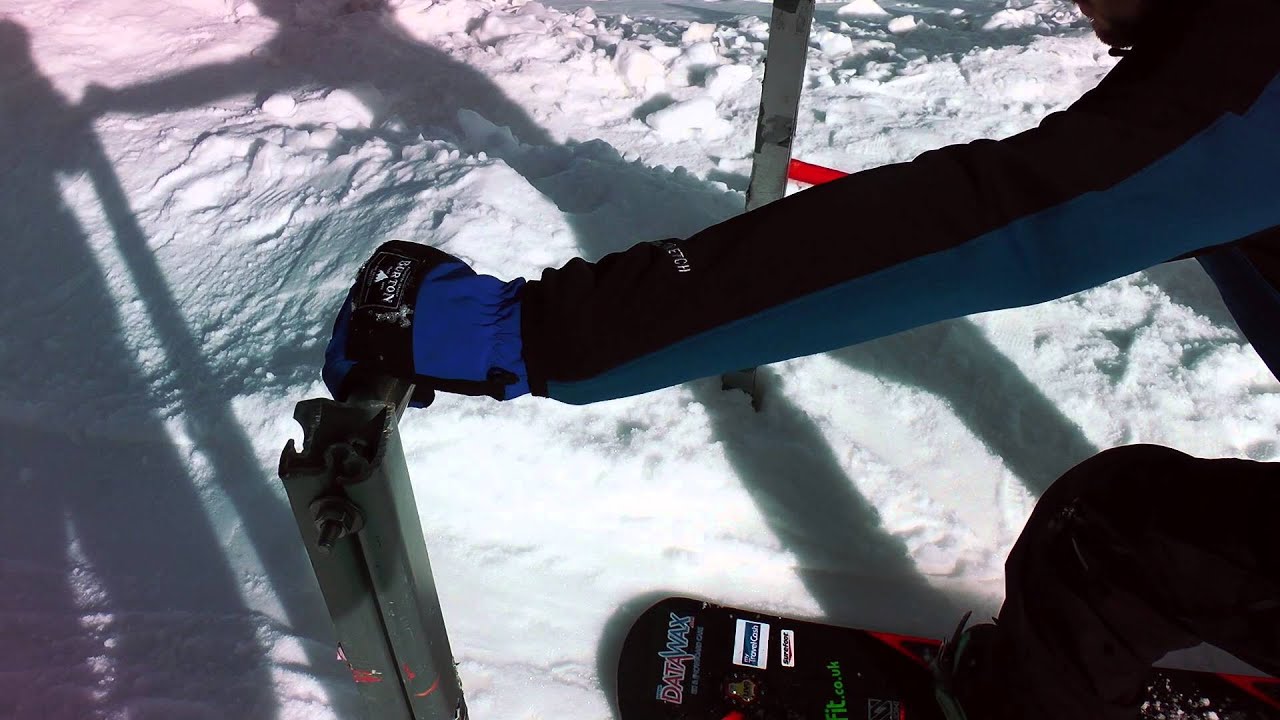 Riding my new Volkl Coal Race snowboard in Hintertux - Kyle Wise
