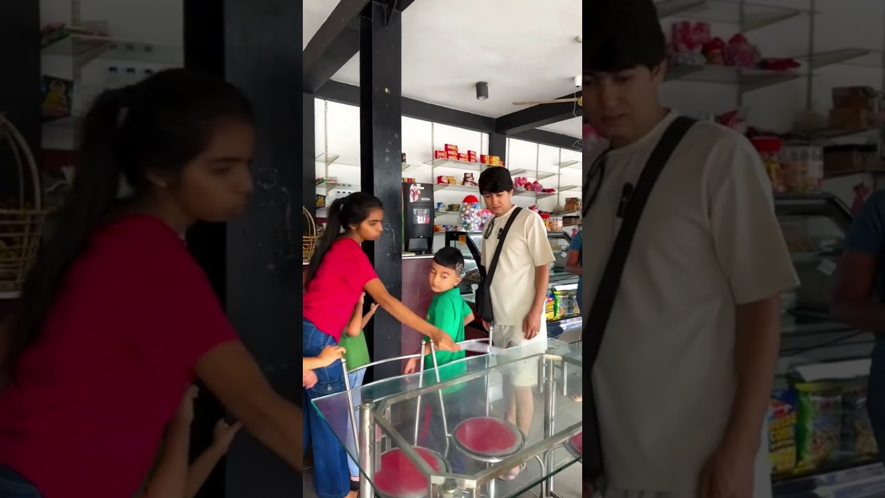 #srilanka #travelvlog #coffee #pinnawala