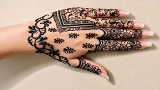 Trendy Geometric &amp; Floral Mehndi Design 2026 | Stylish Back Hand Henna Art