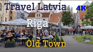 Латвия-Рига-4К-Летний вечер в многолюдном Старом городе - 2022...