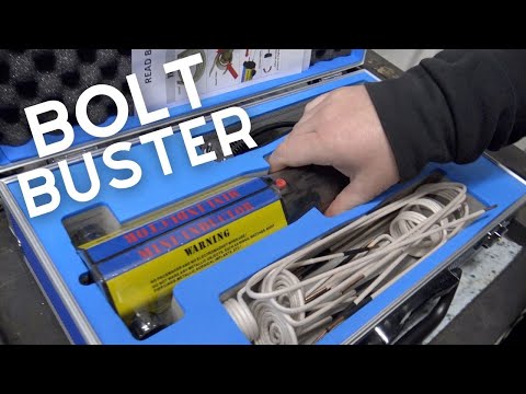 Video: Sladdlös Borrmaskin: Har En Minibor Med Ett 18 Volts Batteri. Hur Väljer Man En Kraftfull Modell? Betyg Av De Bästa