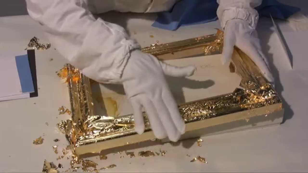 Проявить золотого. Поталь сусальное золото. Золочение сусальным золотом технология. Gilding technique золото. Жидкая поталь сусальное золото.