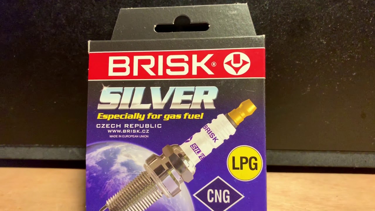 DR17YS Brisk Silver Spark Plugs Working Testing Arcing Sparking Plasma
