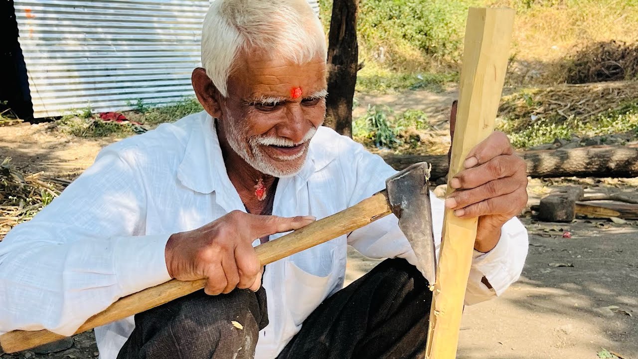 जेव्हा कला 🎭 धोक्यात येते.. तेव्हा ….