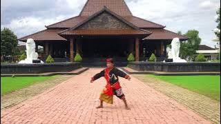 RAFIF_ SDN 1 BALONG_ Tari Putu Manggolo (kategori kelas 1-3)