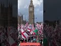 САМЫЙ БОЛЬШОЙ МАЙДАН В ИСТОРИИ АНГЛИИ                               #англия#новости#митинг#мигранты