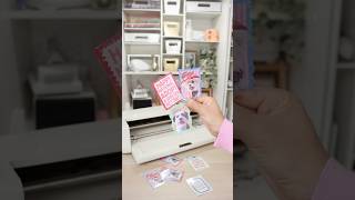Cricut - Dogs Holographic Sticker