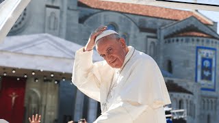 What Happens After a Pope Dies?