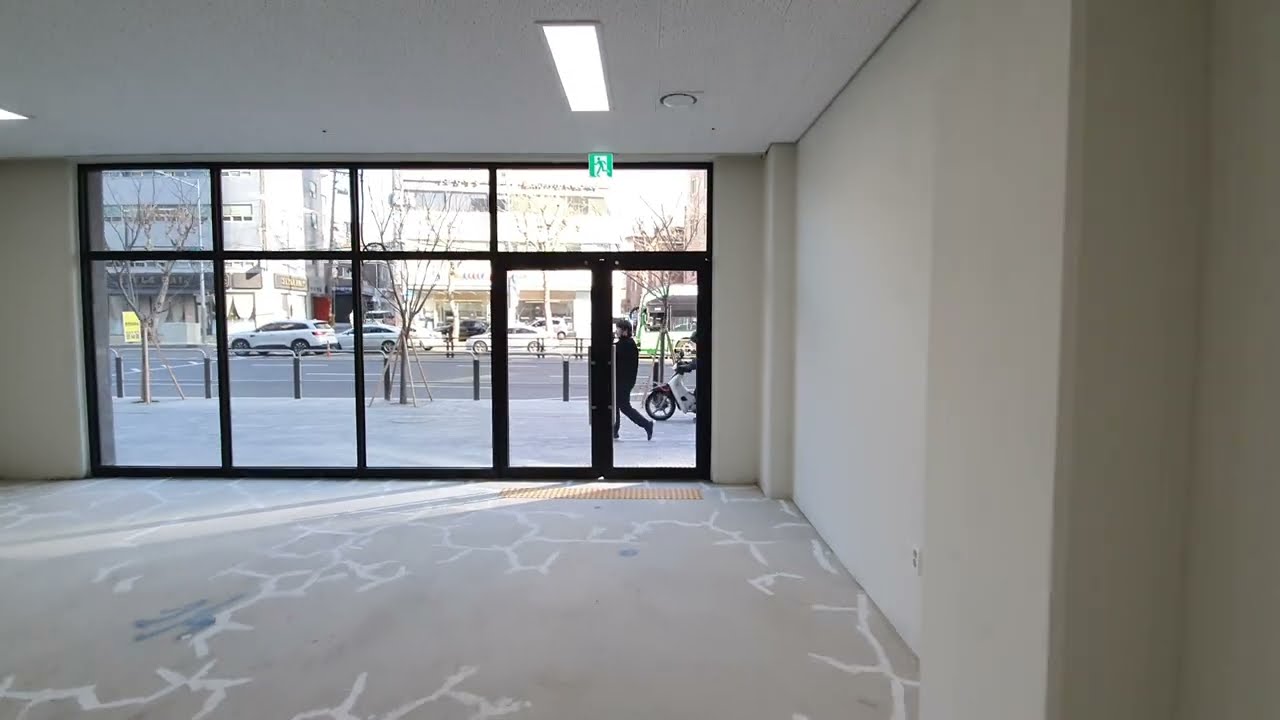 포레나당산 / 1층 / 40평 [3억7300/1323]