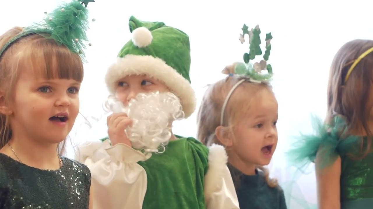 Відео Новорічне свято 2022 молодша група