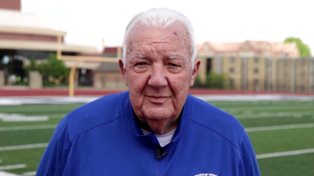 2022 Athletic Hall of Fame Announcement | University of Dubuque - Win