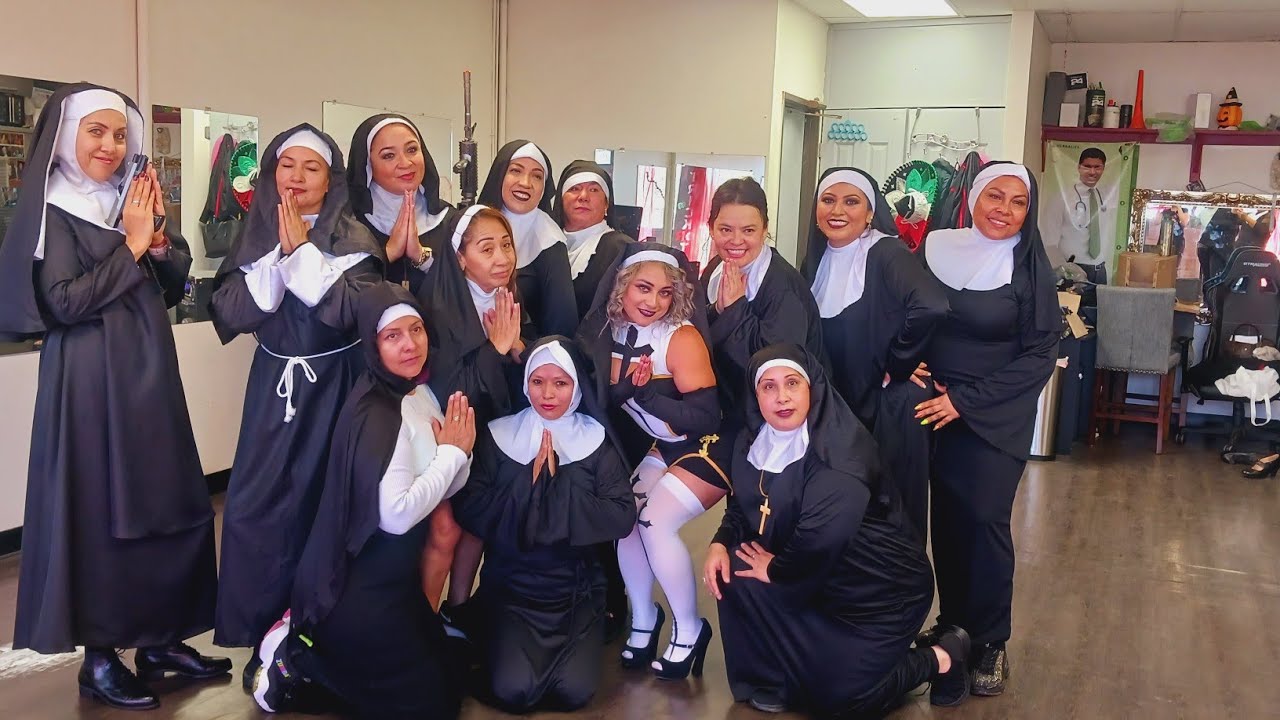 LA MONJA DEL TIKTOK ZUMBA CON CHIO la sabrosura