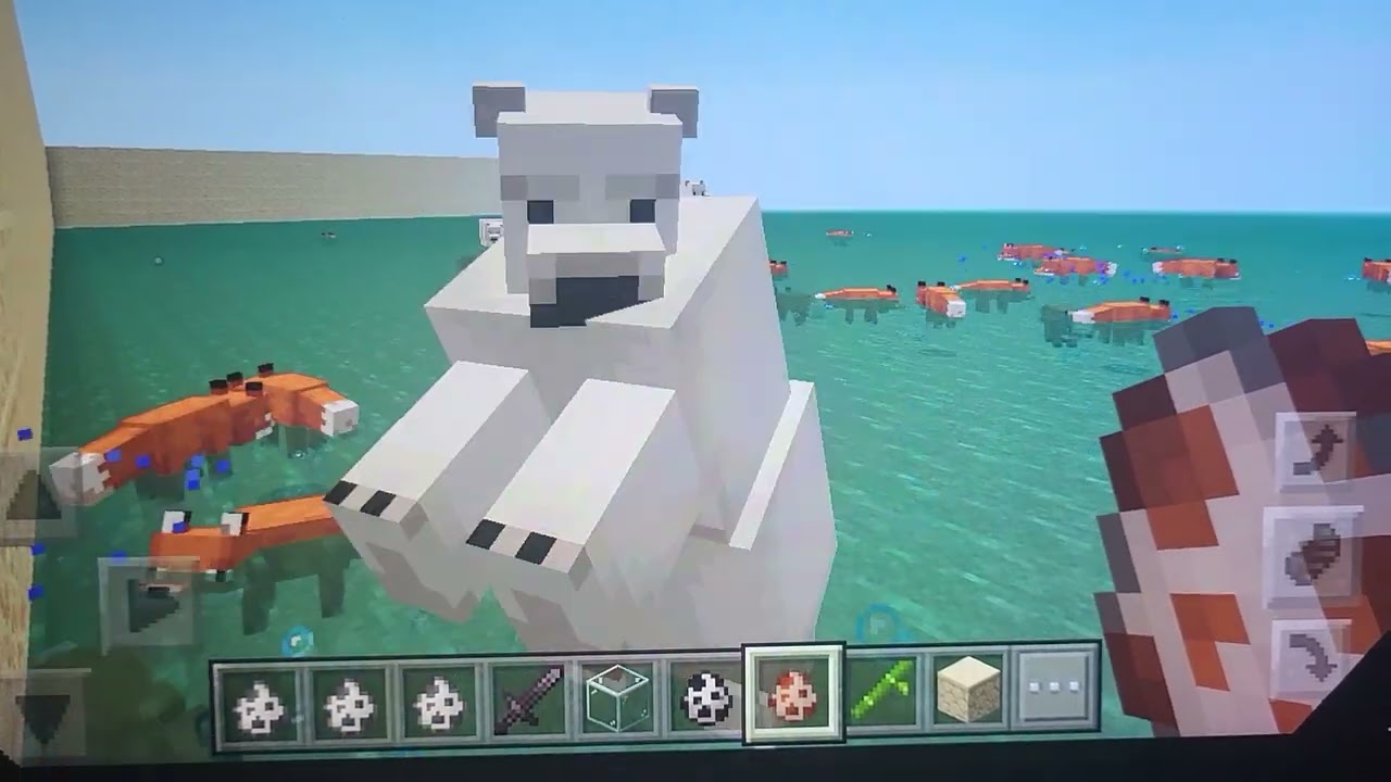 Minecraft Polar Bear Attacks The Fox