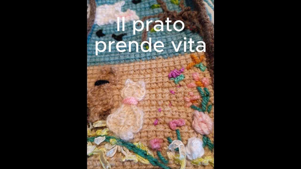 Il prato prende vita - Montaggio dell'erba nel quadro tessile