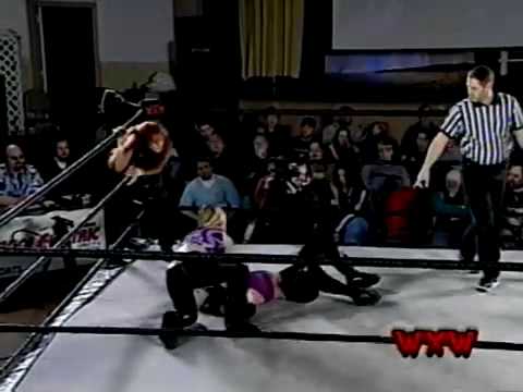 Killer Babes (April Hunter & Nikki Roxx) vs. Cindy...