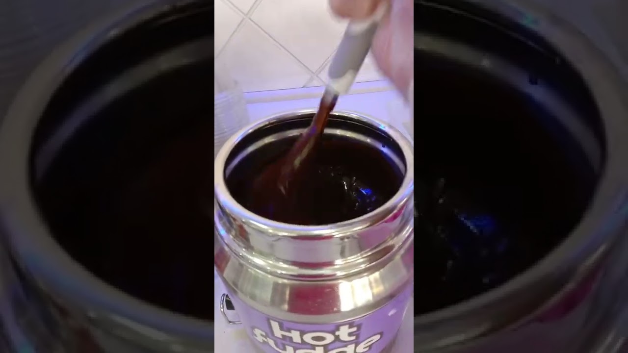 baskin robbins (hot chocolate fudge) YouTube