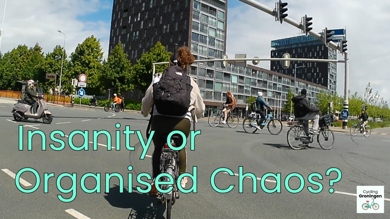 How to Survive an ‘All Cyclists Green’ Intersection