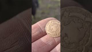 beautiful gold button found#metaldetecting #treasuresearch #preciousmetals #