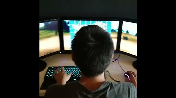 Playing PUBG on Triple Monitor Setup