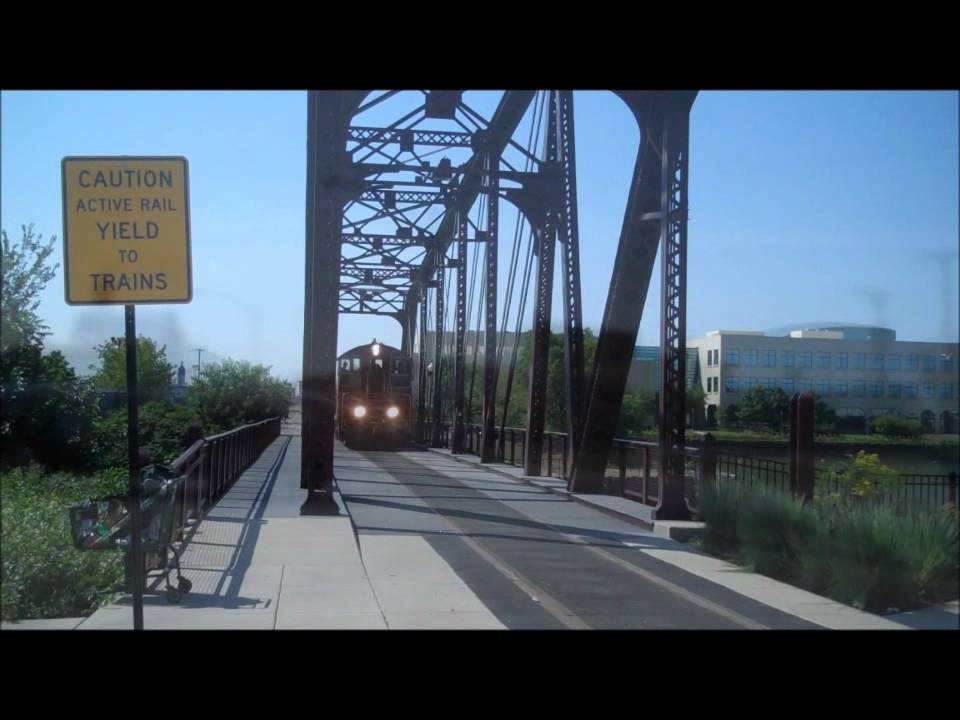 ILSX 900 Chicago Terminal Chase. Street running bridges Downtown switching